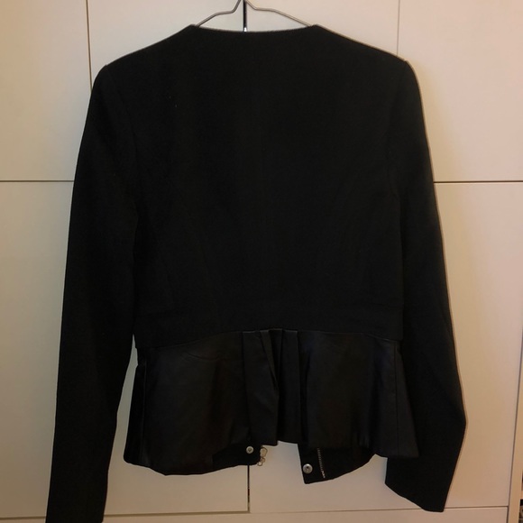 jacket - Picture 6 of 6